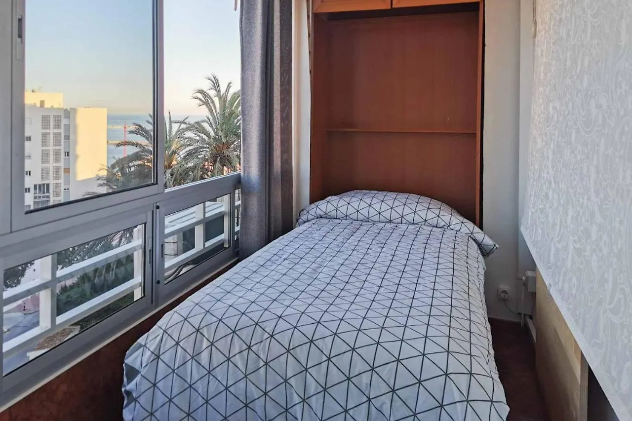 アパート Apartamento Acogedor, Terraza, Piscina Y Mar ベナルマデナ