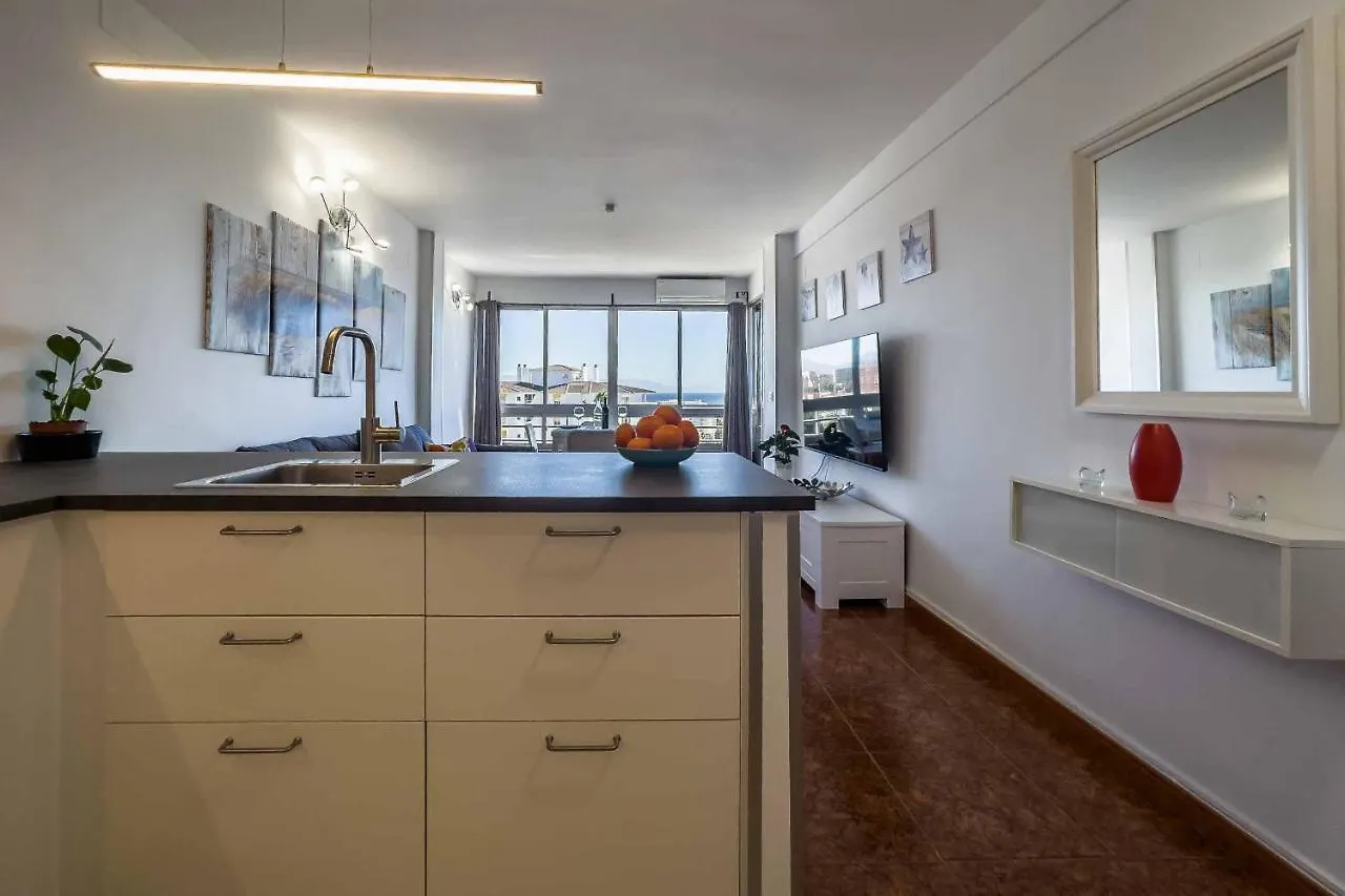 Apartamento Acogedor, Terraza, Piscina Y Mar ベナルマデナ アパート