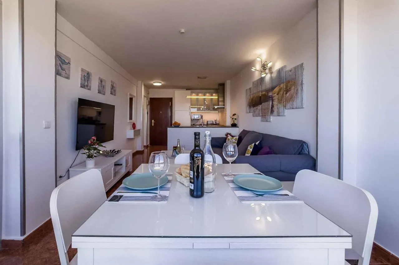 アパート Apartamento Acogedor, Terraza, Piscina Y Mar ベナルマデナ