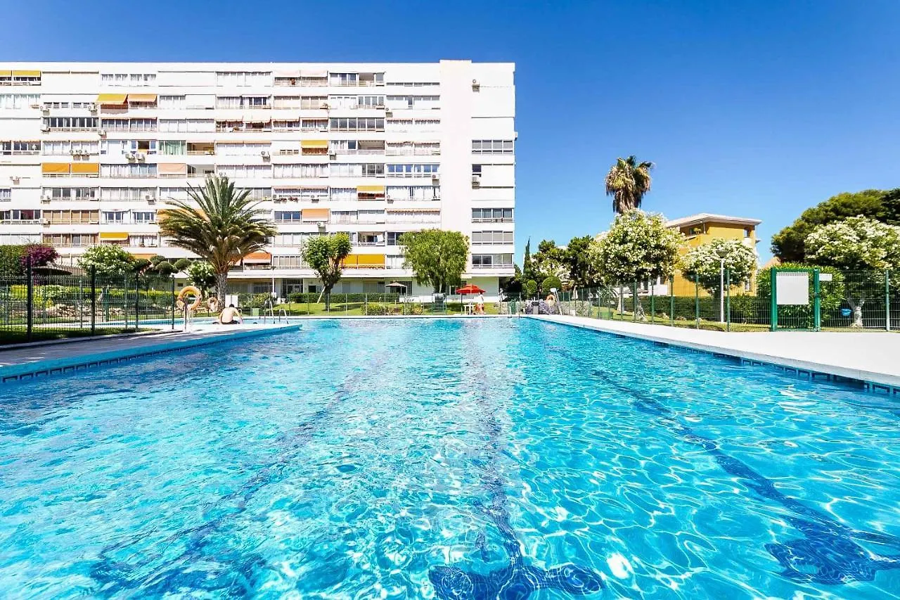 Apartamento Acogedor, Terraza, Piscina Y Mar ベナルマデナ アパート