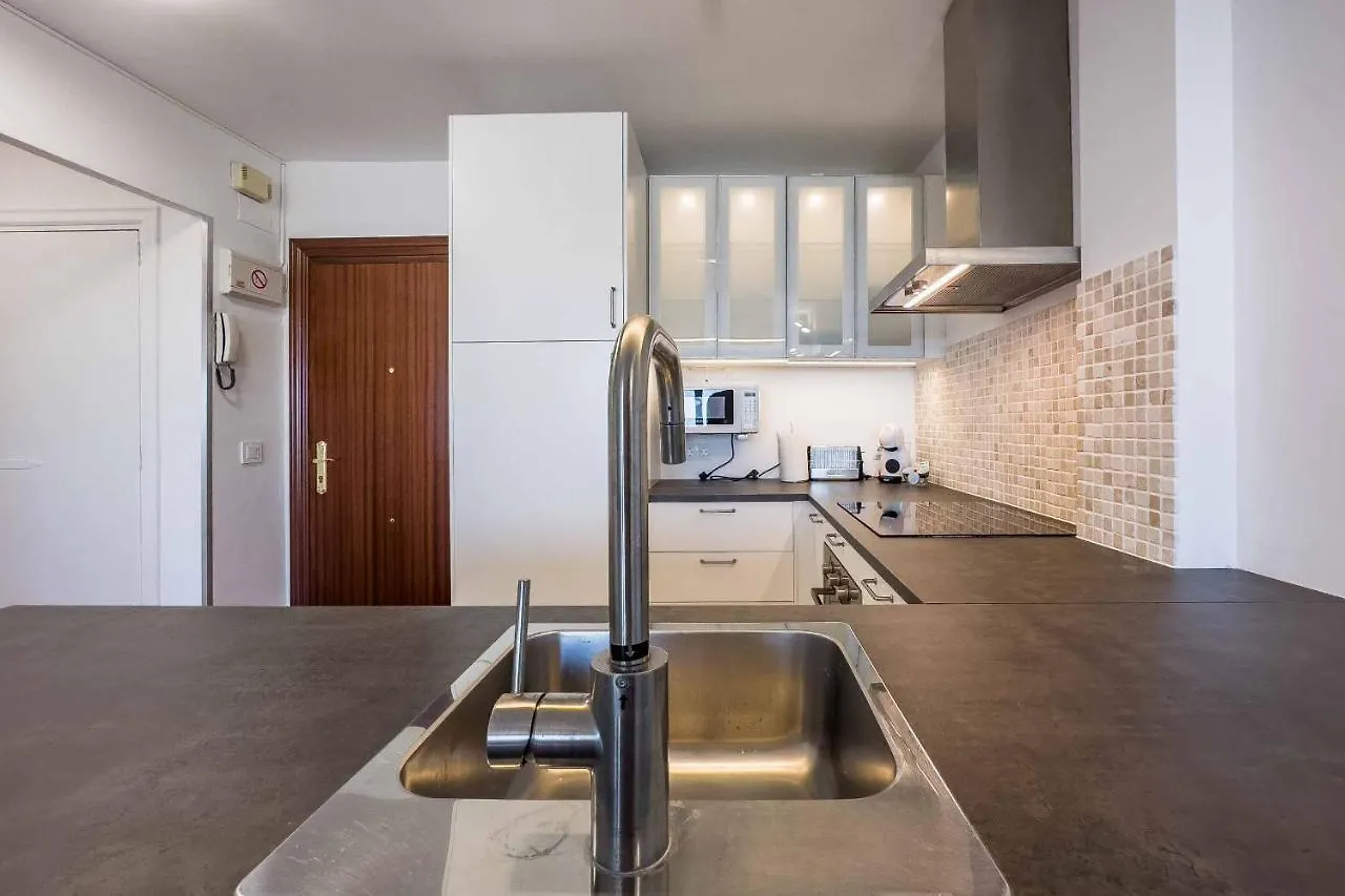 アパート Apartamento Acogedor, Terraza, Piscina Y Mar ベナルマデナ