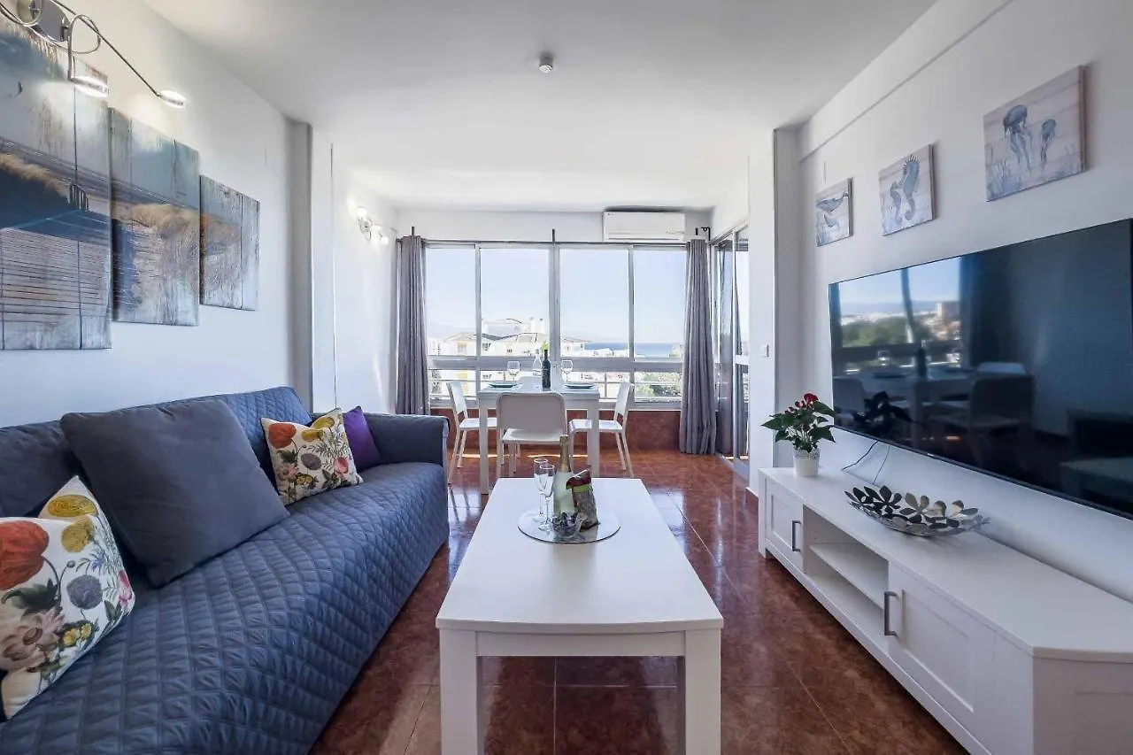 Apartamento Acogedor, Terraza, Piscina Y Mar ベナルマデナ アパート
