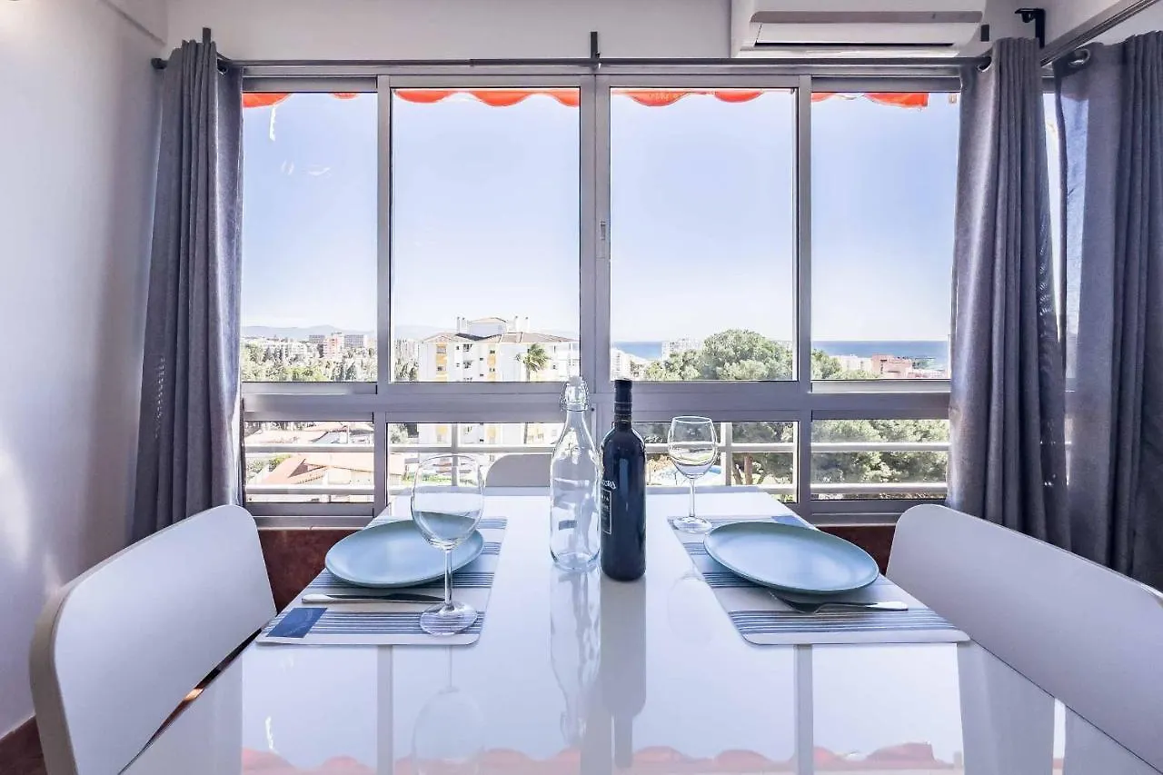 Apartamento Acogedor, Terraza, Piscina Y Mar Benalmádena España